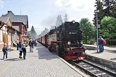 Brockenbahn auf dem Weg zum Brocken